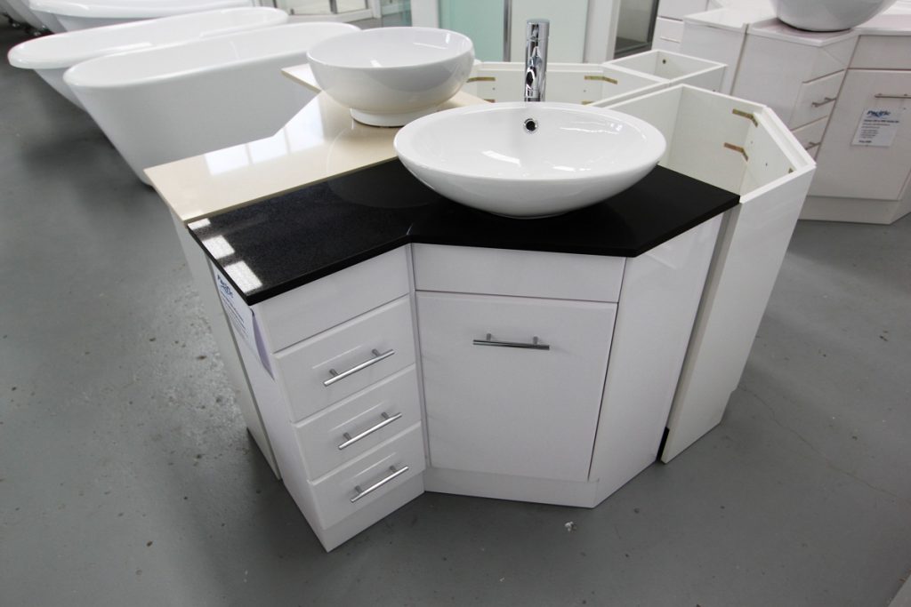 Corner Bathroom Vanities With Sink, Buyers Guide