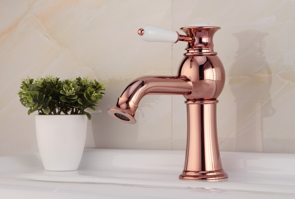 chrome and brass bathroom faucets